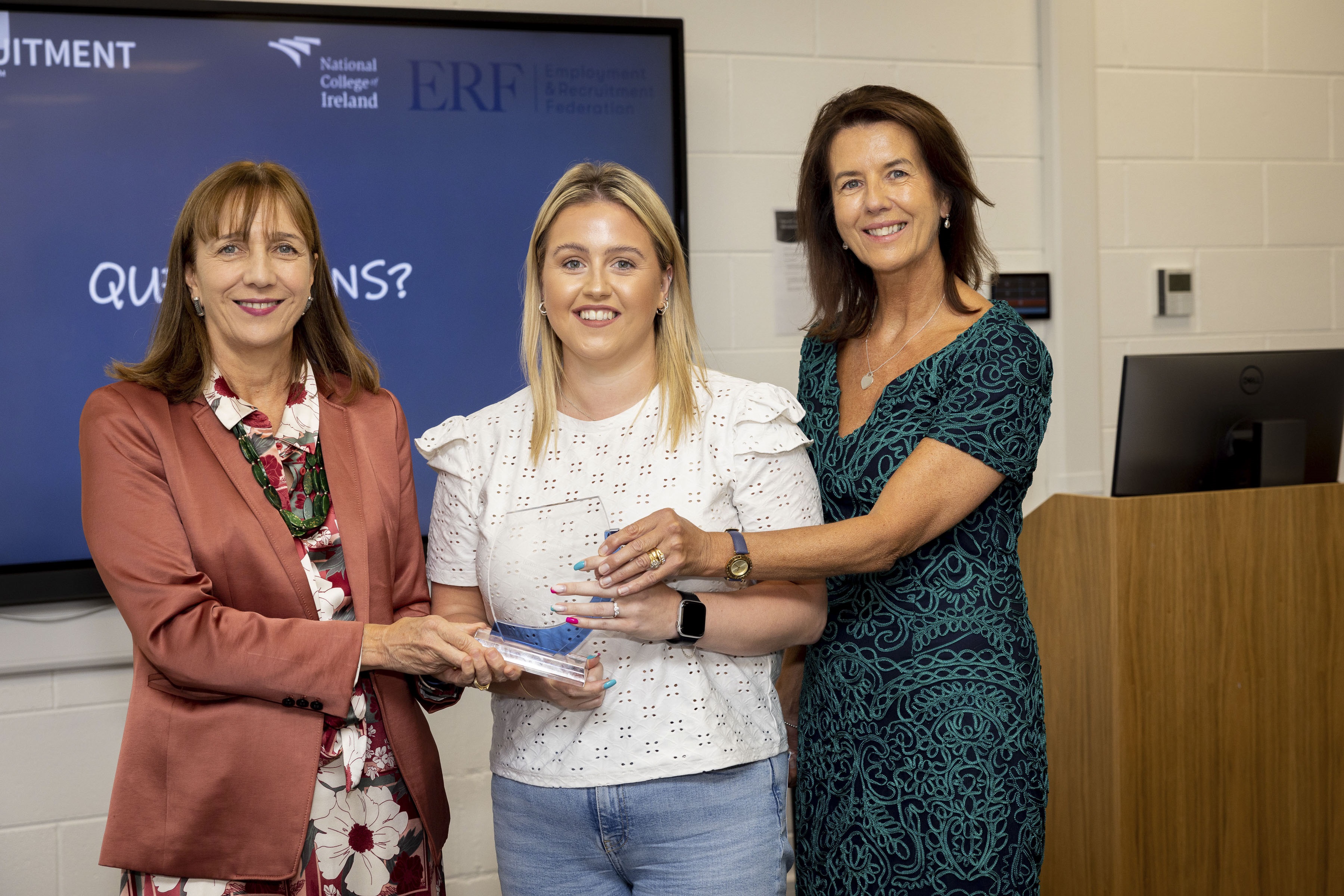 Apprentice-Zoe-Lawlor-with-Gina-Ger