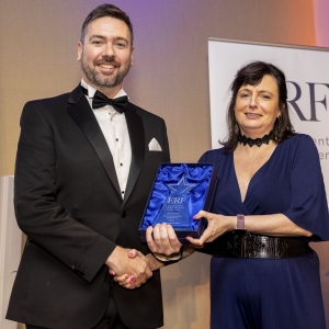 Manpower-Group-Winner-Best-Company-Social-Responsibility-Award-presented-by-Susan-Phelan-Project-House