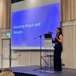 Rachel-Newell-Indeed-on-stage