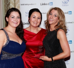 Holly Fawcett of Social Talent presents the award for Best Agency in Office and Secreterial to Shona Mc Manus and Joanne Murray from Osborne Recruitment